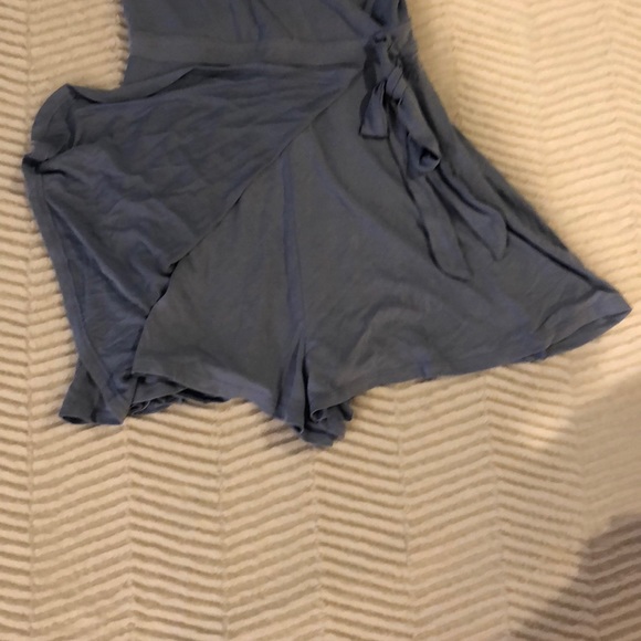 Romper - Picture 2 of 3